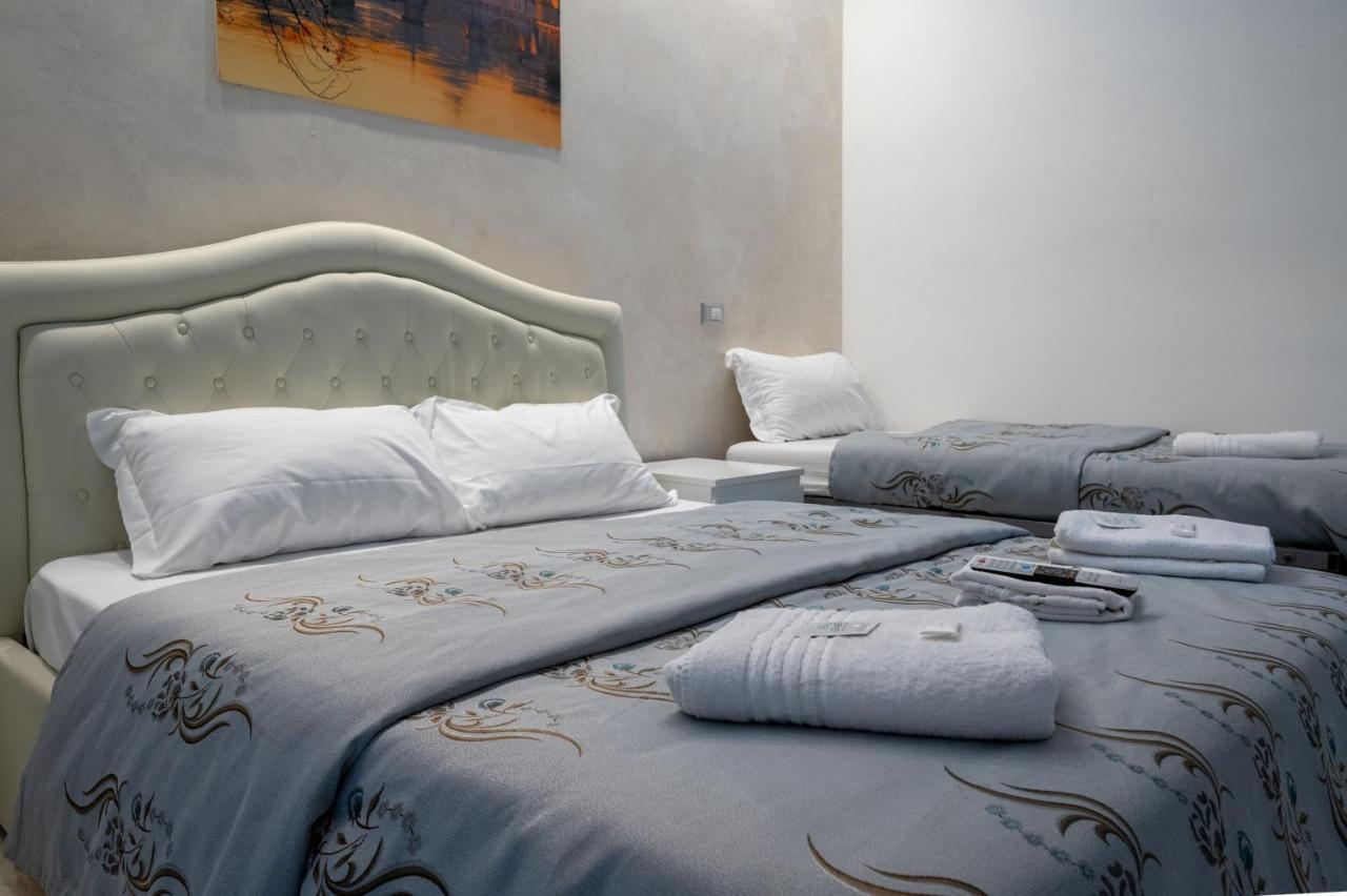 Santa Maria Accommodation Roma Ngoại thất bức ảnh