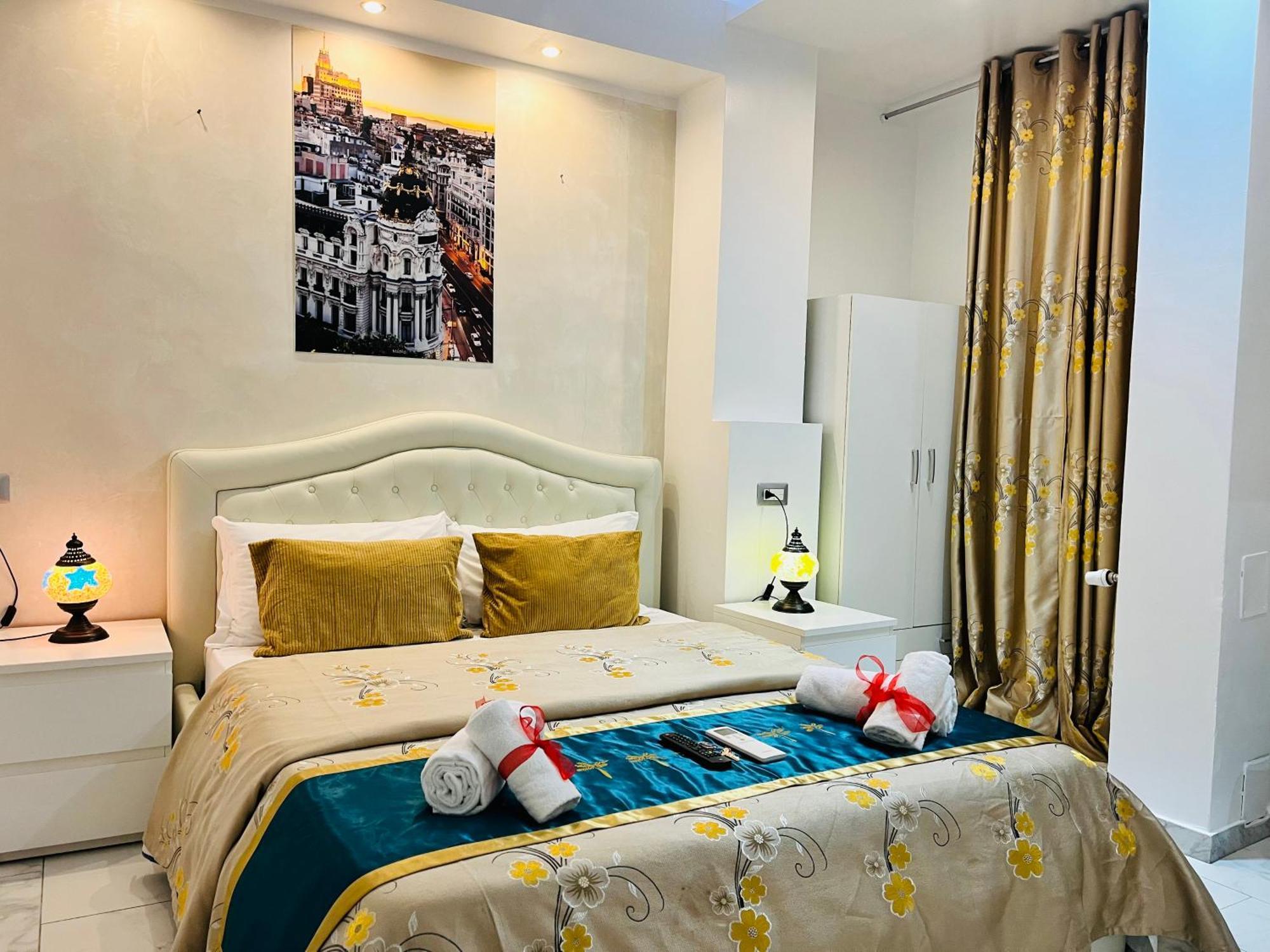 Santa Maria Accommodation Roma Ngoại thất bức ảnh