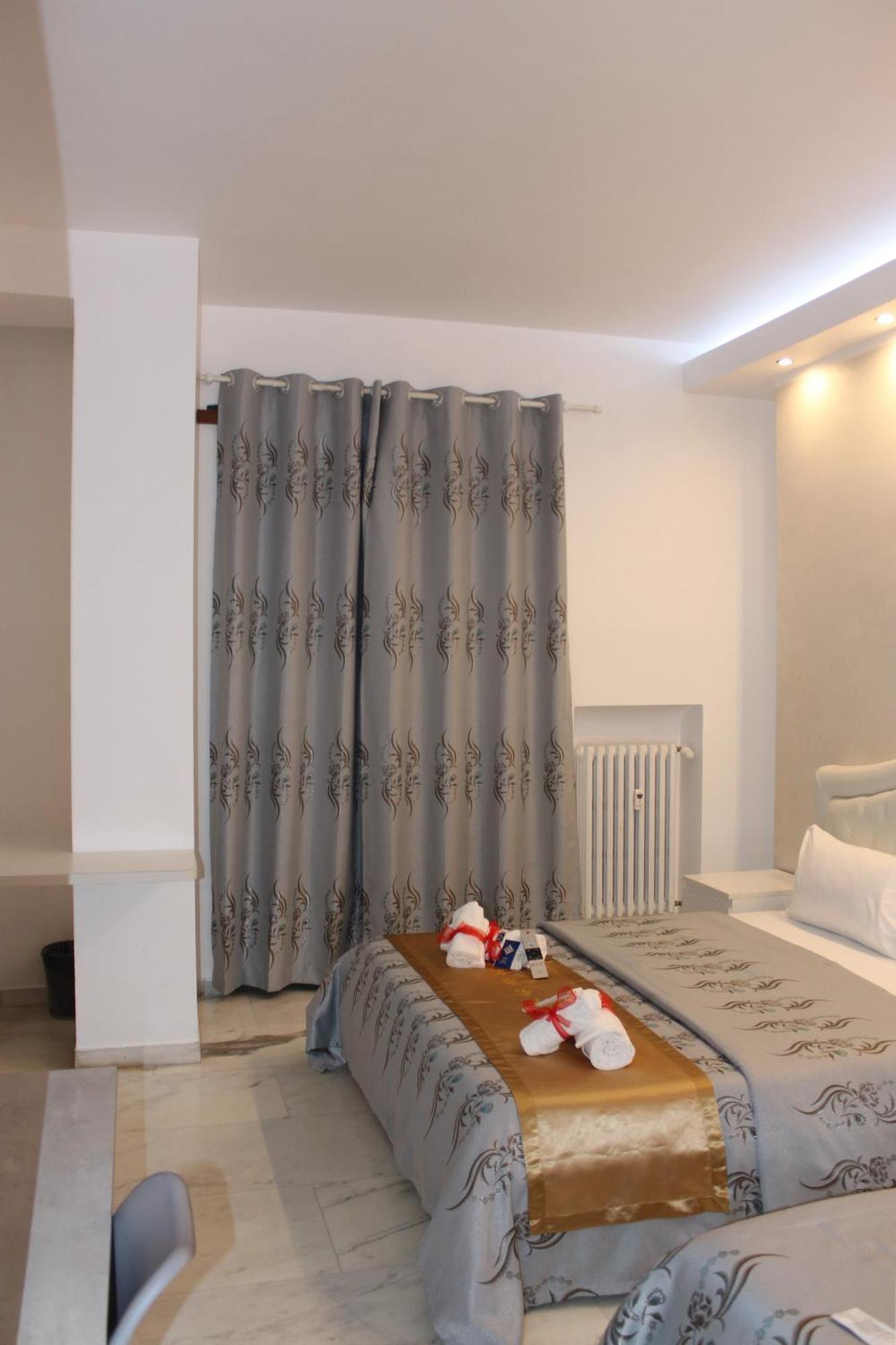 Santa Maria Accommodation Roma Ngoại thất bức ảnh
